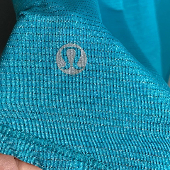 Lululemon 2 in Run Tank Top in Micro Macro Stripe Surge Blue - Picture 9 of 10